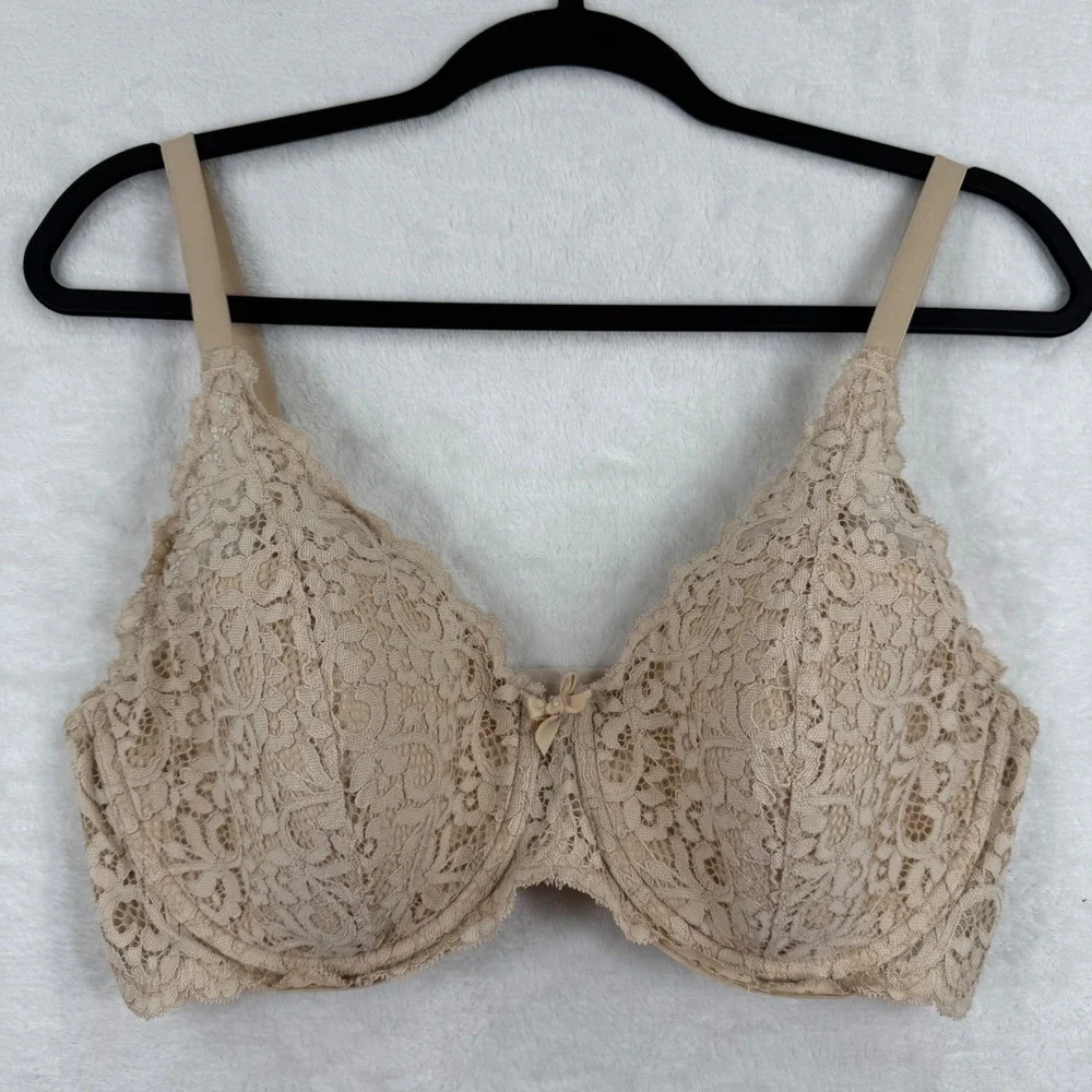 Victorias Secret Body By Victoria‎ Lined Demi Lace Bra Beige 38DD 399233-HXB